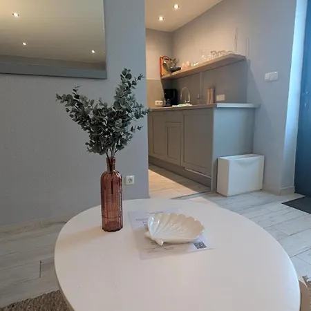 Ferienunterkuenfte Zwischen & Appartamento